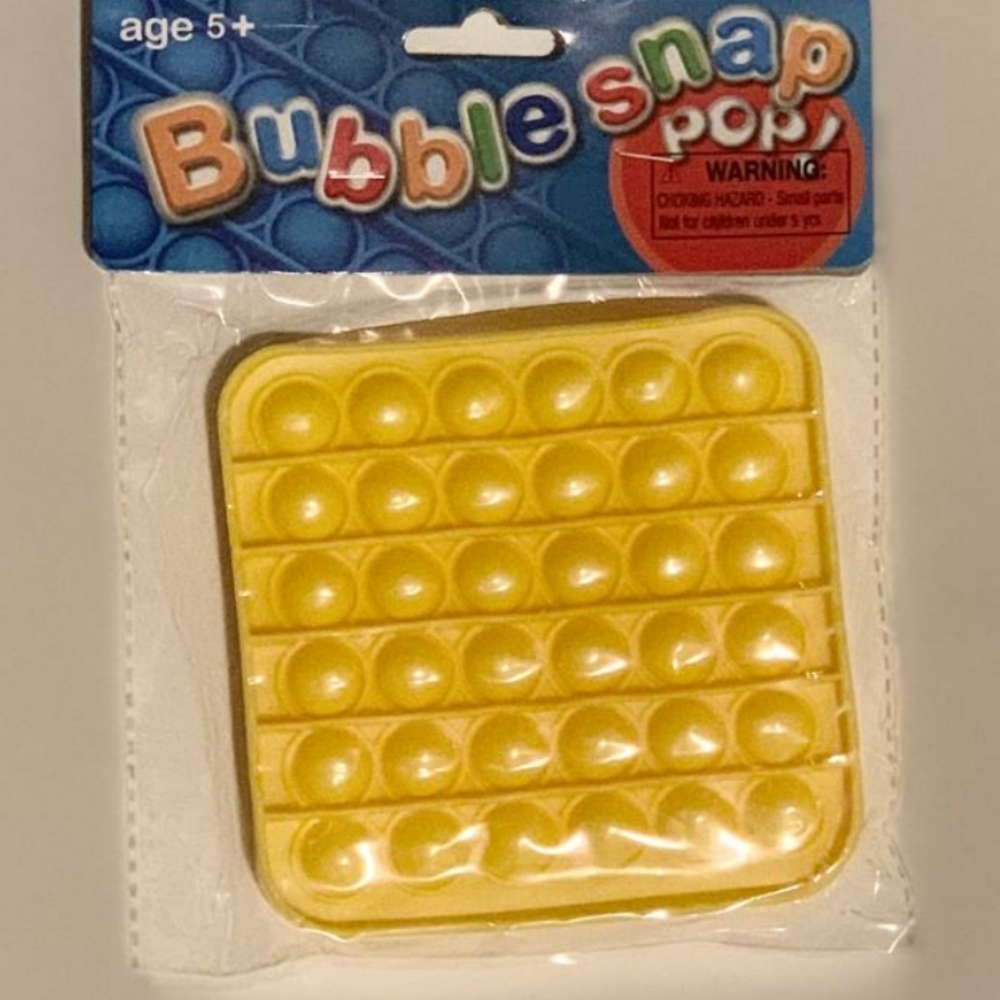 Bubble snap pop
